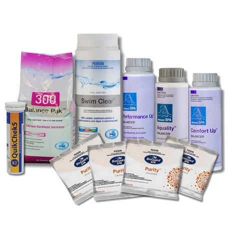 BioGuard chlorine plunge pool maintenance kit featuring Balance Pak 300, Swim Clear sanitiser, Performance Up, Aquality, Comfort Up balancers, four Spa Purity oxidiser sachets, and QuikChek5 test strips.